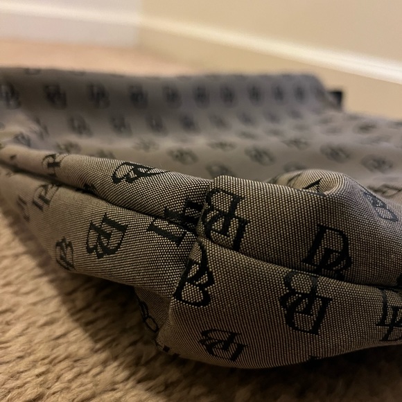 Dooney and Bourke vintage monogram purse - Picture 11 of 16